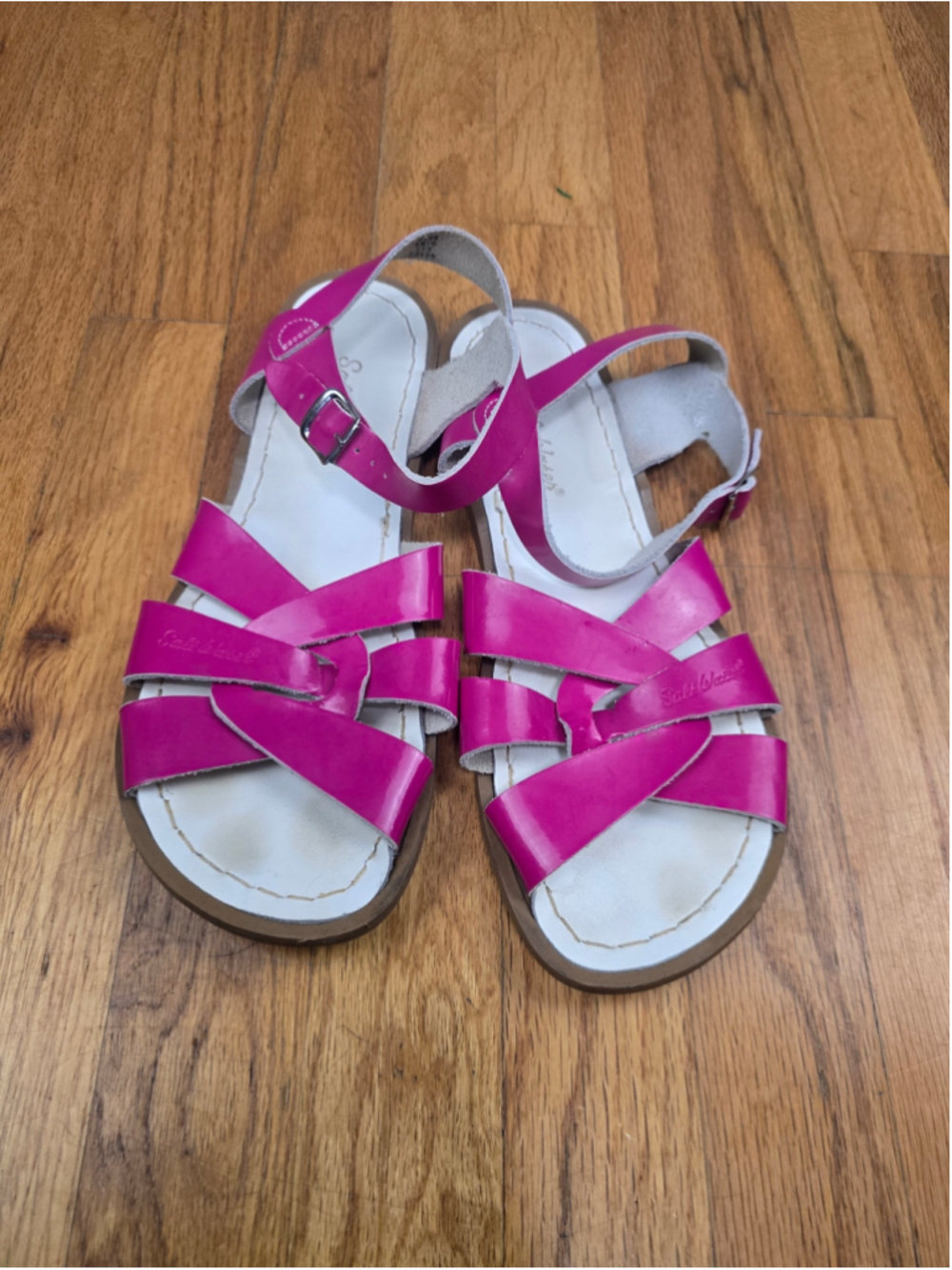 Salt Water Sandals by Hoy Shoes Pink Leather Strappy Ankle Buckle Sandals Size 8